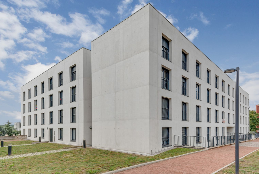LYON PIERRE BÉNITE – Réf. : 495